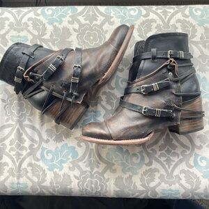 Freebird Crue ankle boots